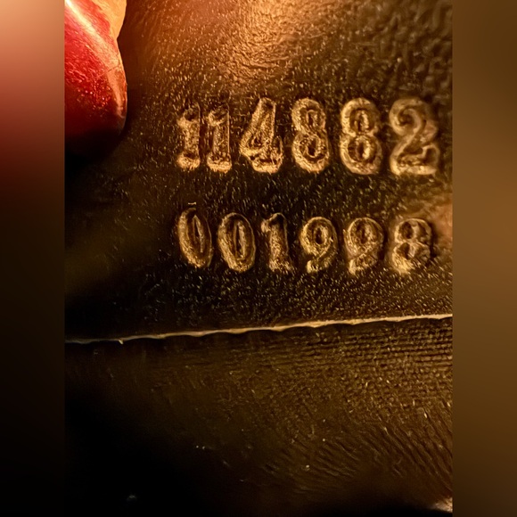 Vintage Gucci Reine Black Shoulder Bag with Green and Red Stripes - Picture 4 of 6